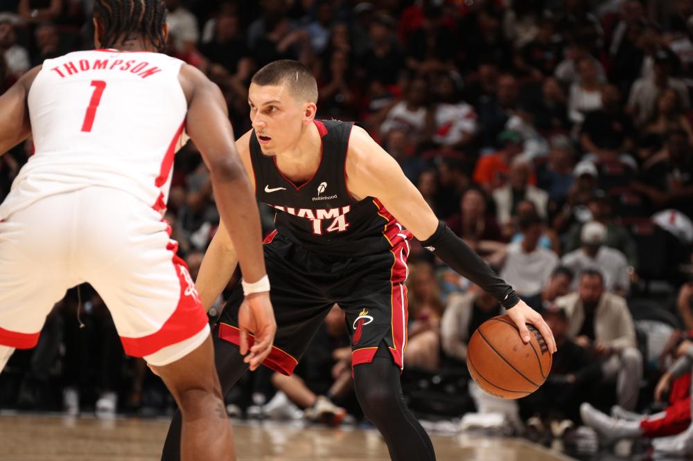 张康阳通过 张康阳通过