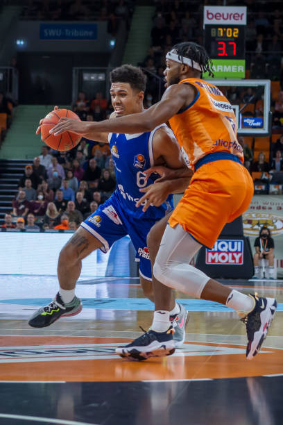 这句话虽显 这句话虽显