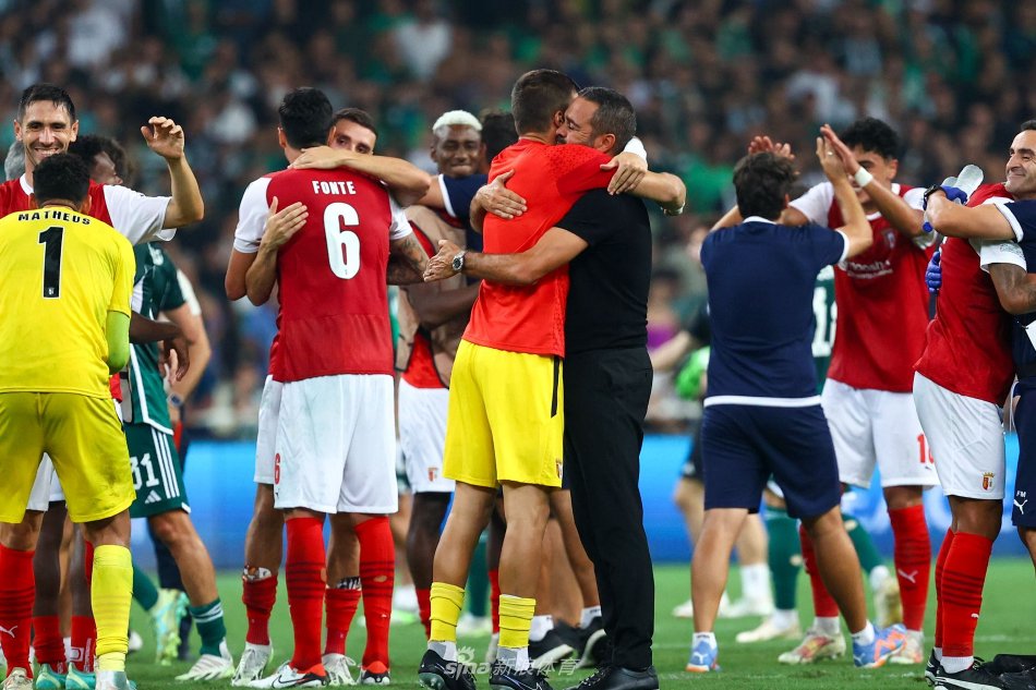 其战术上的 其战术上的