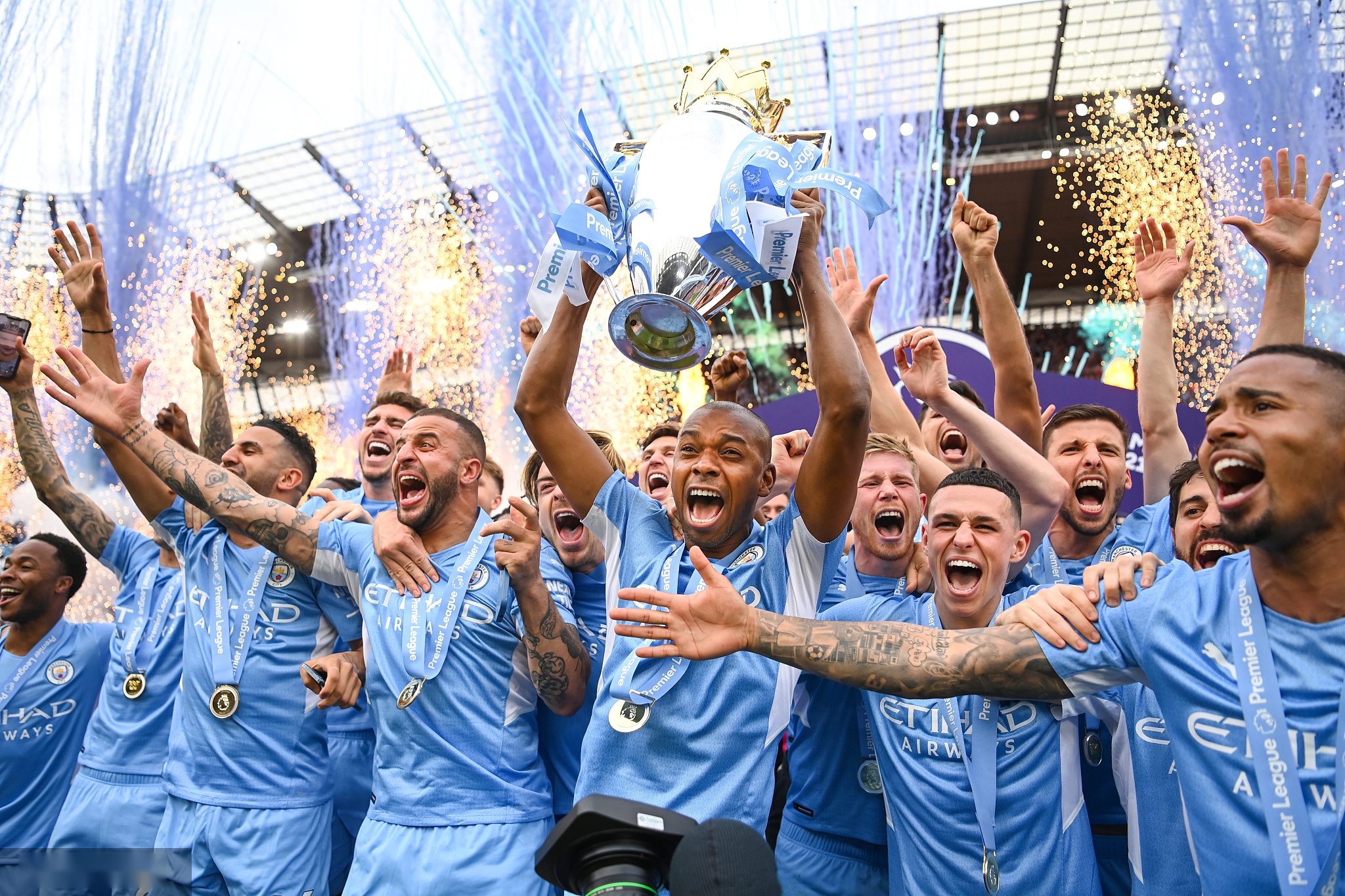 更加精彩表 更加精彩表