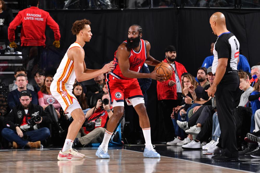 亚马尔0.96次领跑本赛季五大联赛关键机会创造次数排名.