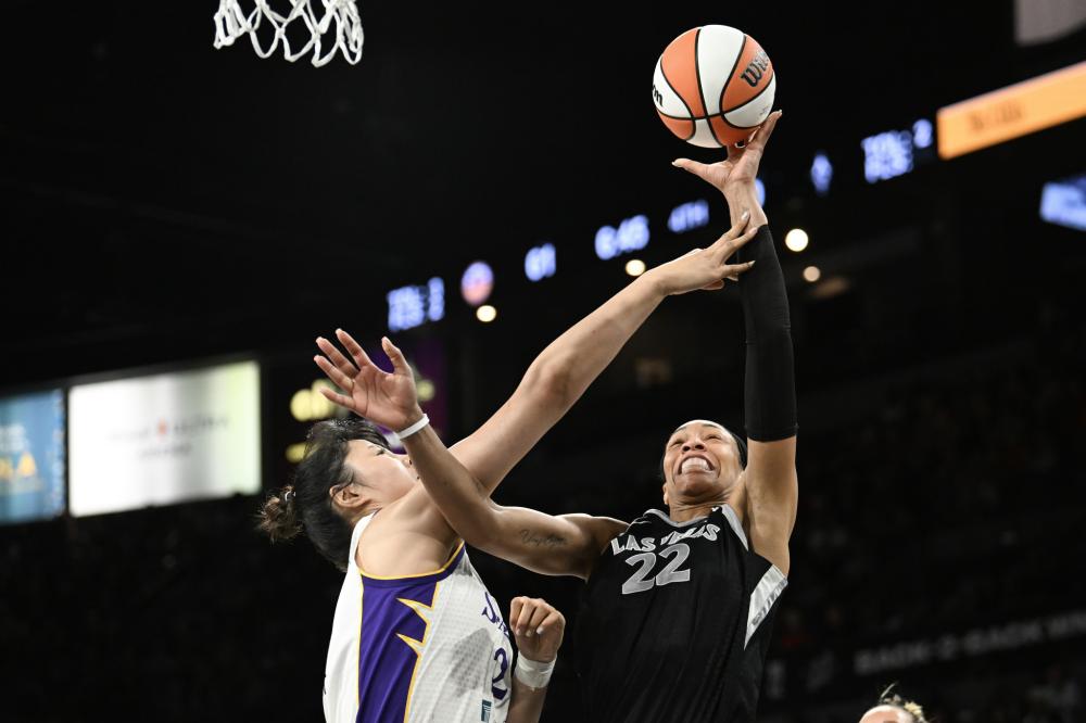 30岁少帅接掌国家女篮 陈玉霞任重道远